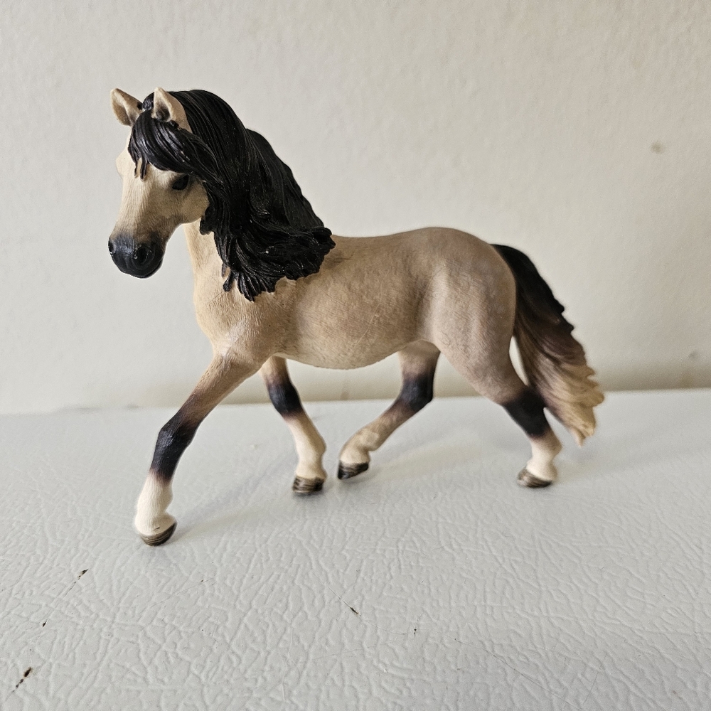 Schleich Andalusian Mare Horse Club #13793